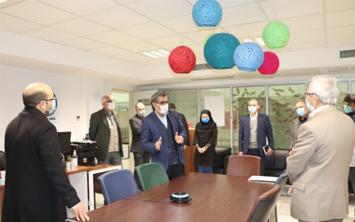 دیدار معاون پژوهش و فناوری وزارت علوم از ناحیه نوآوری شریف