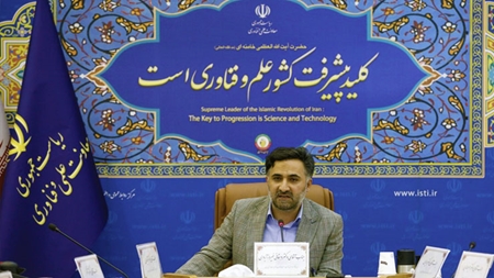 دهقانی فیروزآبادی: اجرای کامل قانون جهش تولید دانش‌بنیان با همه ظرفیت‌های موجود را در اولویت قرار داده‌ایم