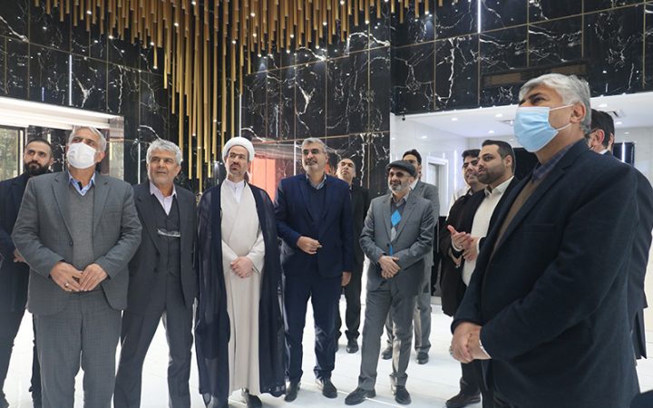 بازدید اعضای کمیسیون آموزش، تحقیقات و فناوری مجلس شورای اسلامی از ناحیه نوآوری شریف