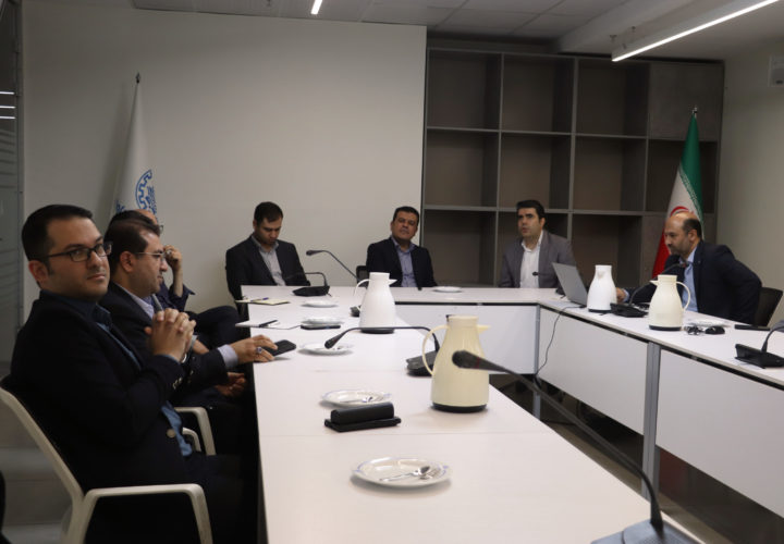 بازدید دکتر افشین از پارک علم و فناوری شریف